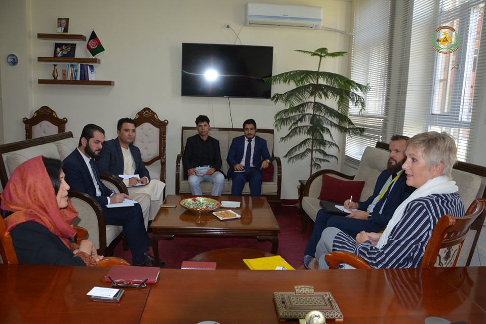 معین امور پناهندگان با سفیر جدید سویدن در افغانستان ملاقات تعارفی کرد