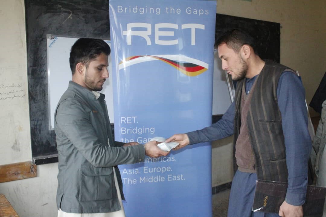 کندز کې راستنېدونکي او بېځايه شوو  دروغتيايي خدمتونو څخه برخمن شو