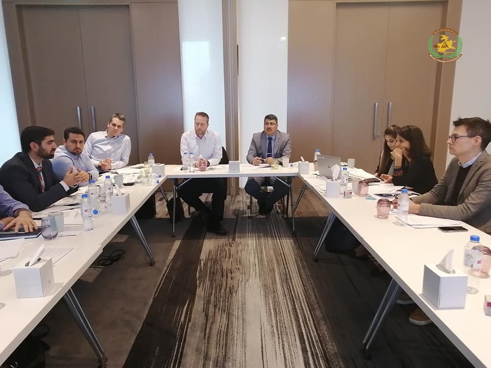 هیئت وزارت امور مهاجرین در جلسه که به منظور ادغام پایدار و ایجاد شغل به برگشت کنندگان در دبی برگزار شده بود، اشتراک کردند