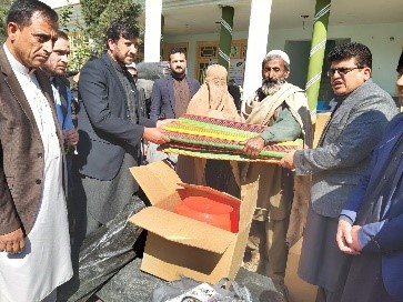 کونړ کې بېځايه شوو کورنيوسره دغير خوراکي موادو مرسته وشوه